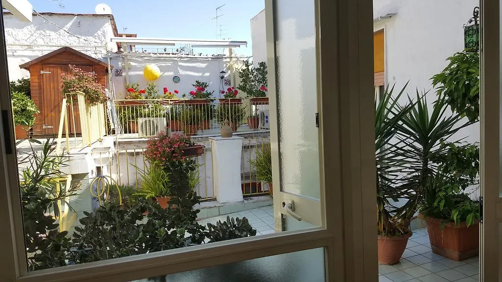 *** Couette-café B&B Soriano44 Naples Italie